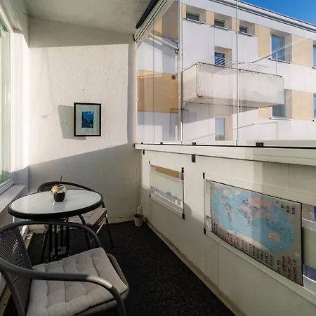 Appartement Studio: Alex's Secret! *