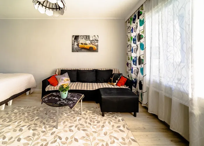 Daire Studio: Alex's Secret! Pori