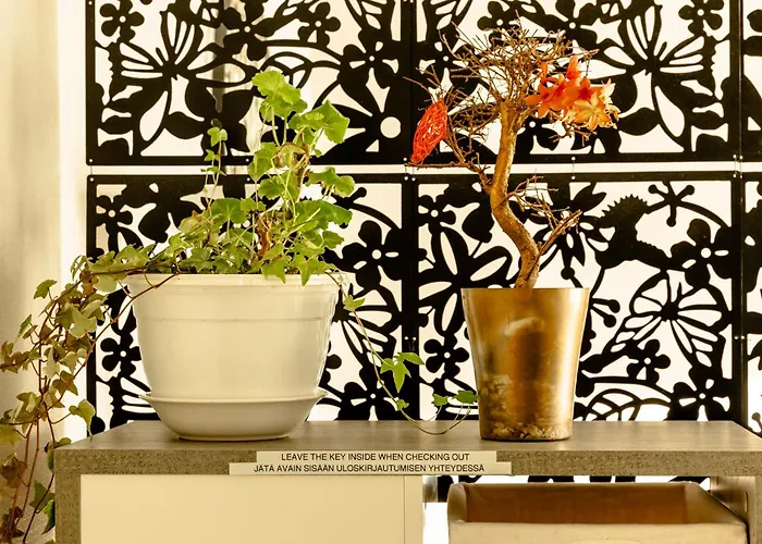 Studio: Alex's Secret! Daire *